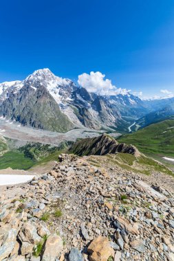 Monte Bianco grubunun güzel Alpleri