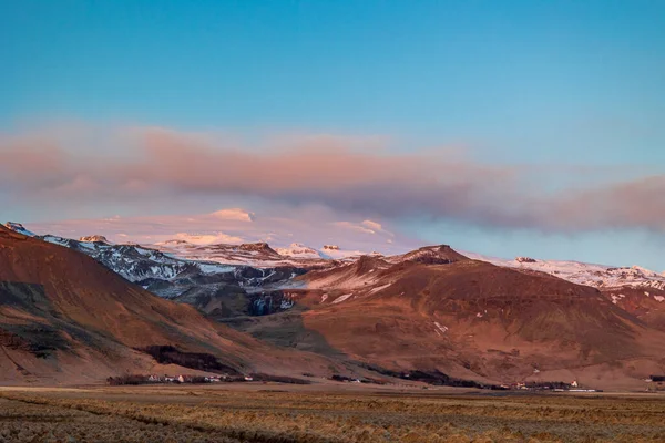 Sol Siempre Ambiente Hermoso Finales Del Invierno Iceland — Foto de Stock
