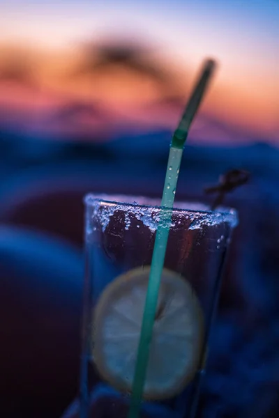 Abend Der Strandbar Mit Drinks — Stockfoto