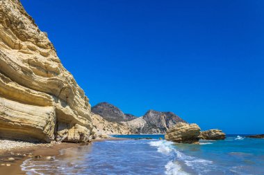 Kos Adası 'ndaki Kavo Paradiso plajında güzel bir gün.
