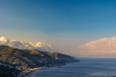 Sicilya, Taormina 'da güzel bir gün batımı