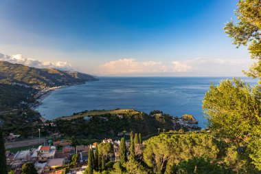 Sicilya, Taormina 'da güzel bir gün batımı