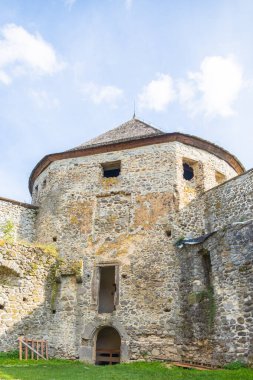 Slovakya 'daki eski taş kale