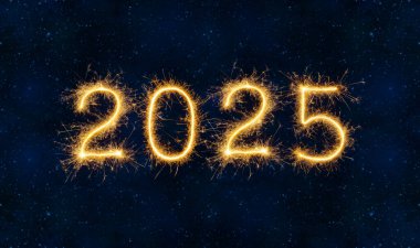 Mutlu yıllar 2025 Havai fişekler Mavi Gökyüzü Evreni