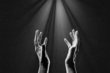 Dokulu Kağıt Arkaplanda Siyah ve Beyaz El İbadet Işığı, Boşluğu Kopyala