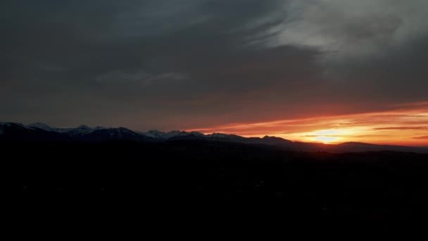 Sunset Silhouette Mountain Peaks Dramatic Sky — Stock Video