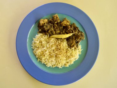 Safran pirinçli Palak Paneer.