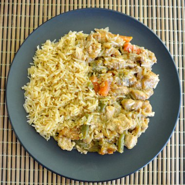 Sebzeli teriyaki tavuğu ve basmati pilavı.. 