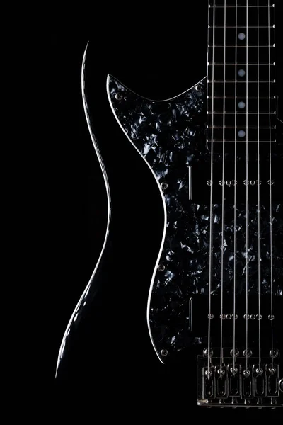 エレクトリックギターのクローズアップルック 垂直画像 — ストック写真