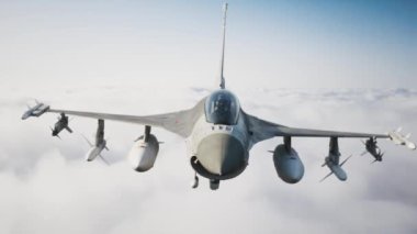 F-16 Falcon 'la savaşıyor. Bulutların üzerinde uçan bir jet savaşçısı