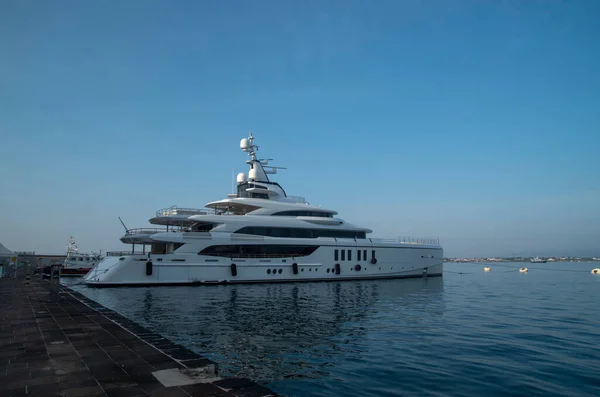 Luxury Modern Yacht Port Europ — Stock Photo, Image