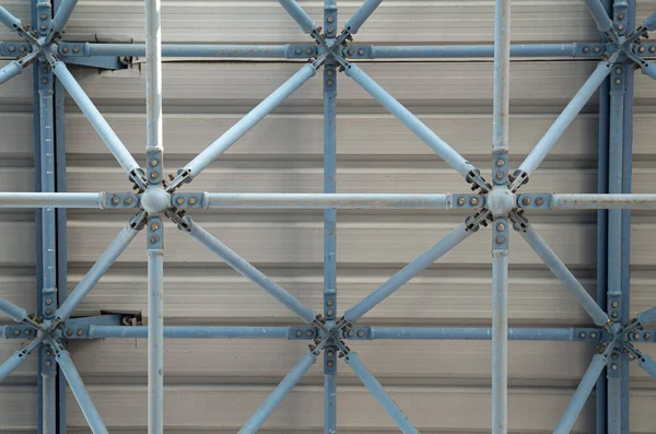 Современная Металлическая Крыша Внутри Близка Идеалу — стоковое фото