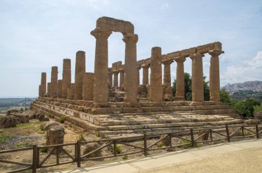 Tapınaklar Vadisi 'ndeki Hera Lacinia Tapınağı, Agrigento, İtal