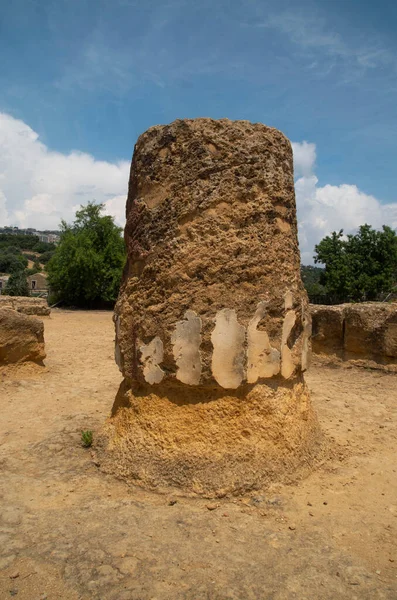 Teil Einer Säule Tal Der Tempel Agrigent Italien Europ — Stockfoto
