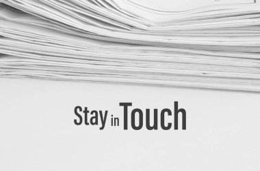 Beyaz arkaplanda temas işaretini koru