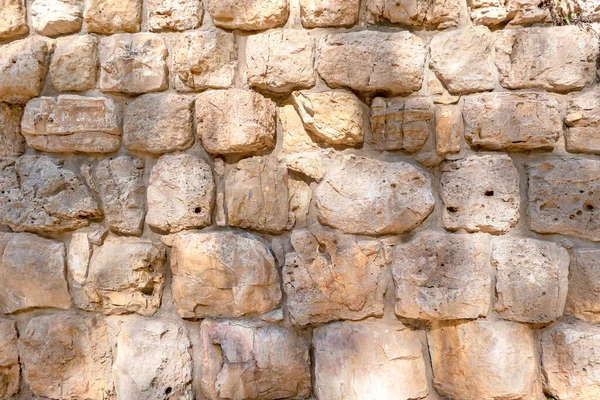 Tekstura Powierzchni Ściany Wykonana Nierównomiernie Pociętych Kamieni Jerozolimskich Izarel — Zdjęcie stockowe