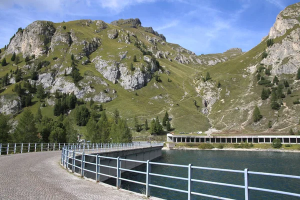 Paesaggio Alpino Del Lago Fedaia Delle Dolomiti Alpi — Foto Stock