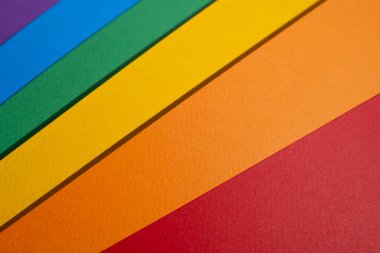 Renkli kağıdın soyut dokusu. Kraft kağıdı. Mesaj için yer. Çok renkli, soyut düz yatak. Boşluğu kopyala, üst görünüm