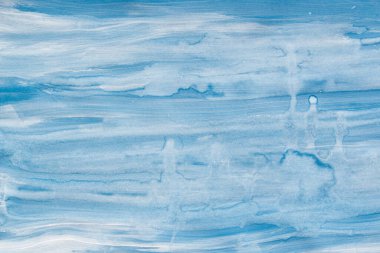 Kağıt dokusu üzerine mavi boyalı suluboya arkaplan