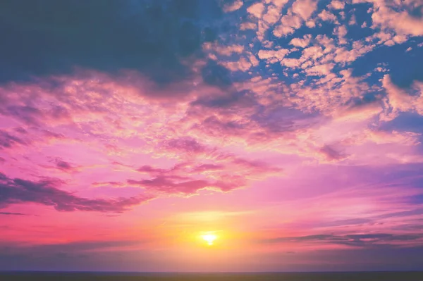 Colorato Cielo Nuvoloso Sul Mare Tramonto Struttura Del Cielo Sfondo — Foto Stock