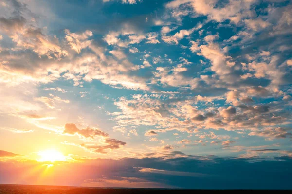 Разноцветное Облачное Небо Закате Градиентный Цвет Скай Текстура Абстрактный Природный — стоковое фото