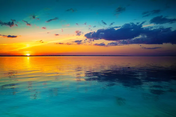 Seelandschaft Frühen Morgen Sonnenaufgang Über Dem Meer Naturlandschaft — Stockfoto