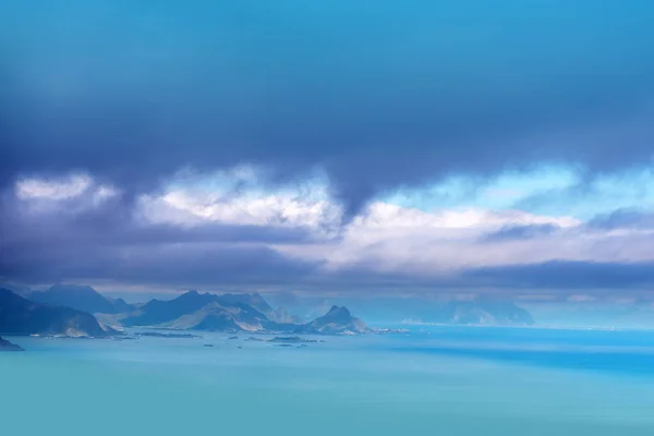 Dramatische Meereslandschaft Bei Stürmischem Wetter Mit Felsen Horizont Schöne Natur — Stockfoto