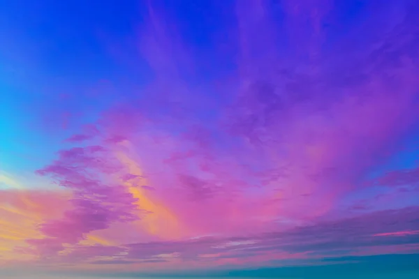 Cielo Nuvoloso Colorato Tramonto — Foto Stock
