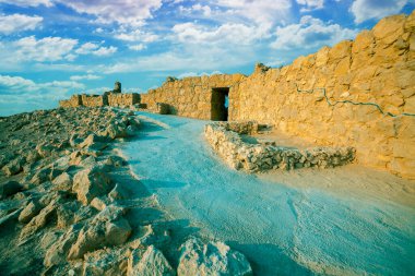 Judaean Çölü'nde Kral Herod Sarayı kalıntıları. Mount Yair, Masada