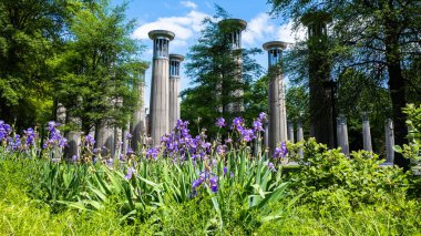 İki yıllık Capitol Mall State Park, Nashville, Tennessee şehir merkezindeki popüler bir ziyaretçi merkezidir.