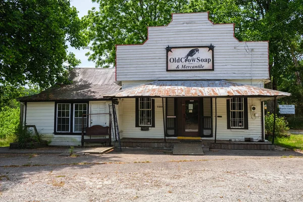 ジョージア州ダロネガ米国 2022年5月16日 州北部のこの農村部の小さな町のヴィンテージ小売店 — ストック写真