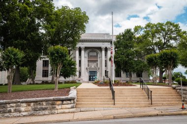 Chattanooga, Tennessee USA - 13 Mayıs 2022: Georgia Bulvarı 'ndaki Hamilton County Adliyesi Binası