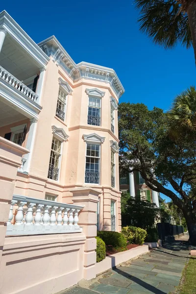 Krásná Vinobraní Architektury Historické Francouzské Čtvrti Charlestonu Jižní Karolína — Stock fotografie