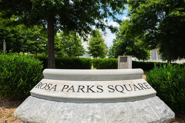 美国佐治亚州麦肯 2023年6月16日 美国历史城区民权活动家纪念公园广场 — 图库照片
