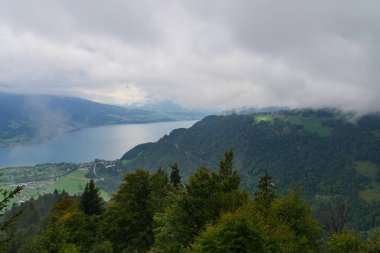 İsviçre 'deki Interlaken Manzarası.