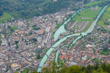 İsviçre 'deki Interlaken Manzarası.