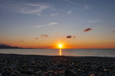 Nice, Fransa sahillerinde güzel bir gün doğumu.
