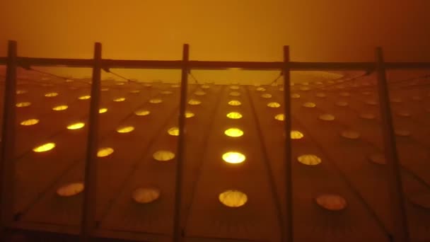Surreal Alient Orange Fog Night Lights Sport Football Arena Olympiysky — Vídeo de Stock