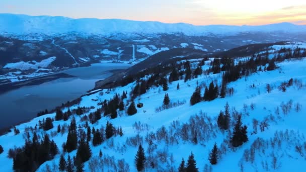 Voss Ski Chairlift Norwegian Snowboard Resort Rekaman Udara Rekaman Berkualitas — Stok Video
