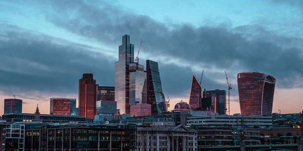 Grattacieli Londra Tramonto Edifici Commerciali Londra — Foto Stock