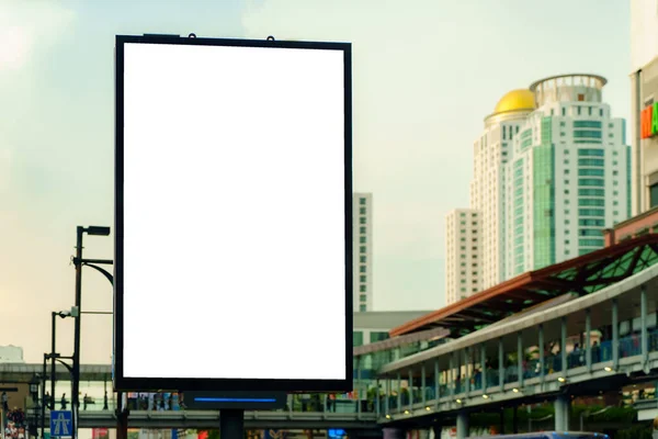 Билборд Big Blank Местом Копирования Текстового Сообщения Контента Центре Города — стоковое фото