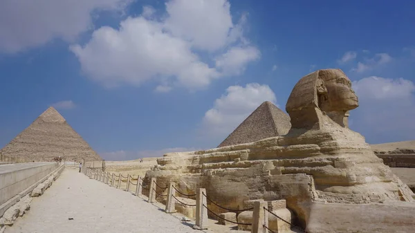 Μεγάλη Σφίγγα Της Γκίζας Στο Κάιρο Της Αιγύπτου — Φωτογραφία Αρχείου