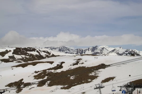 Schneelandschaft Und Skifahren Den Pyrenäen Andorra — Stockfoto