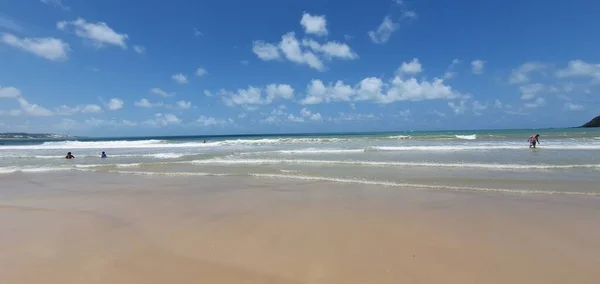 ブラジルのリオグランデ ノルテ州ナタールのプンタ ネグラビーチの風景3月の晴れた土曜日に — ストック写真