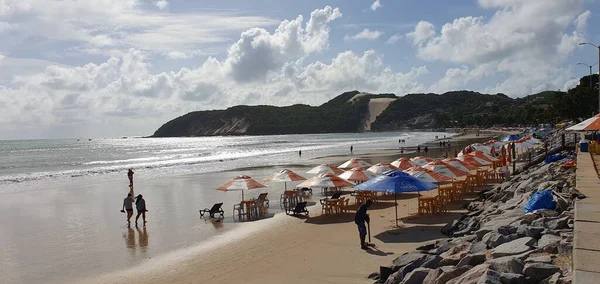 プンタ ネグラ ビーチ ナタール グランデ ノルテ ブラジル 2023 カレカで有名なナタールのプンタ ネグラ — ストック写真
