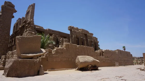 Luxor Egito Julho 2022 Restaurador Arqueológico Templo Luxor Egito — Fotografia de Stock