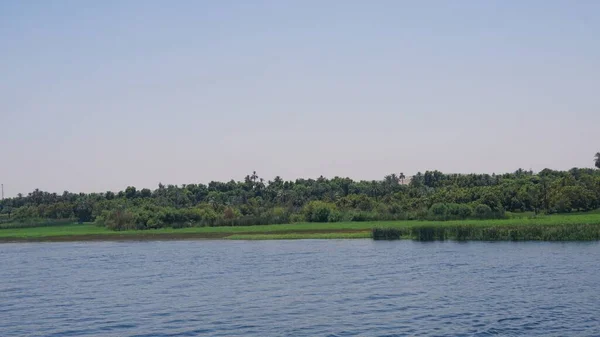 Rzeka Nilu Egipt Lipiec 2022 Krajobraz Nilu Między Edfu Kom — Zdjęcie stockowe