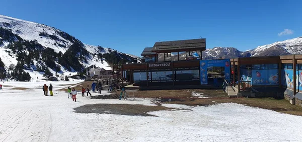 Soldeu Andorra Abril 2023 Paisaje Esquí Estación Grandvalira Con Muy —  Fotos de Stock