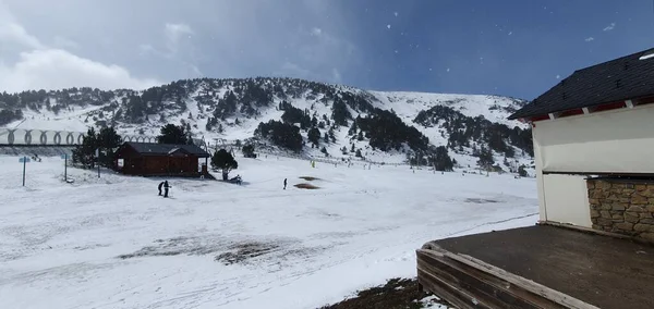 Soldeu Andorra April 2023 Skidområde Grandvalira Resort Molnig Dag Slutet — Stockfoto