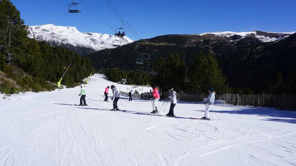 Soldeu Grandvalira Andorra April 2023 Images Snow Skiing Sunny Day — Stock Photo, Image